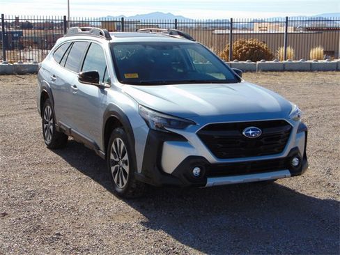 Used 2023 Subaru Outback Limited XT image 9