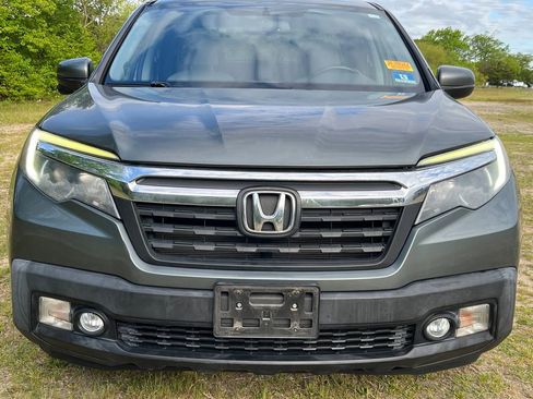 Used 2017 Honda Ridgeline RTL-T image 2