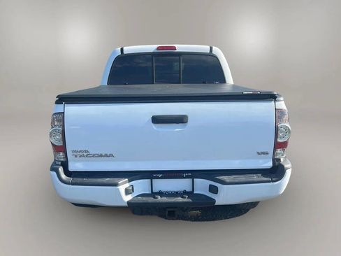Used 2013 Toyota Tacoma 4x4 Double Cab w/ TRD Sport Pkg image 6
