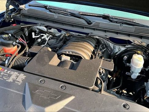 Used 2018 Chevrolet Silverado 1500 LT w/ All Star Edition AWD/4WD image 31