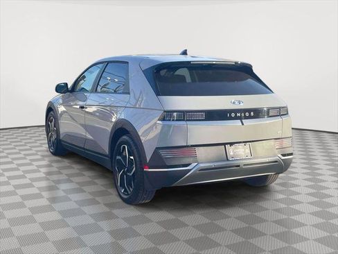 Certified 2024 Hyundai Ioniq 5 SE AWD/4WD image 7