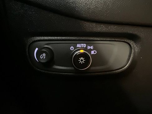 Used 2018 Chevrolet Equinox LT AWD/4WD image 21