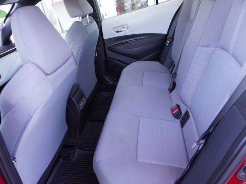Used 2026 Toyota Corolla SE FWD image 14