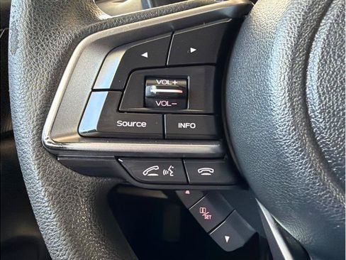 Used 2018 Subaru Impreza 2.0i Premium w/ Eyesight & BSD & Rcta AWD/4WD image 17
