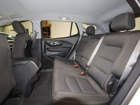 Certified 2024 GMC Terrain SLE image 23