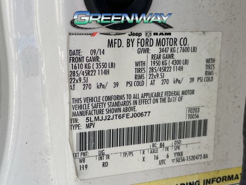 Used 2015 Lincoln Navigator 4WD w/ Equipment Group 101A Reserve image 35