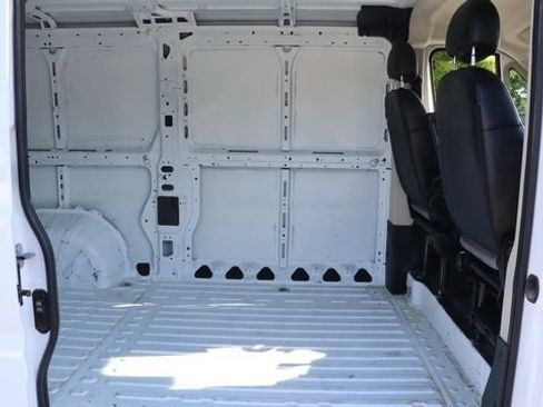 Used 2022 RAM ProMaster 2500 w/ Interior LED Lighting Group FWD image 26
