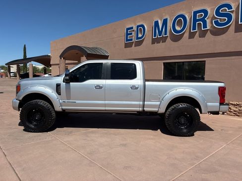 Used 2019 Ford F250 Platinum w/ Platinum Ultimate Package AWD/4WD image 6