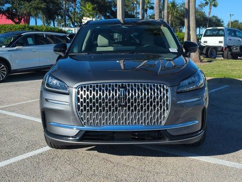 New 2026 Lincoln Corsair Premiere FWD image 9