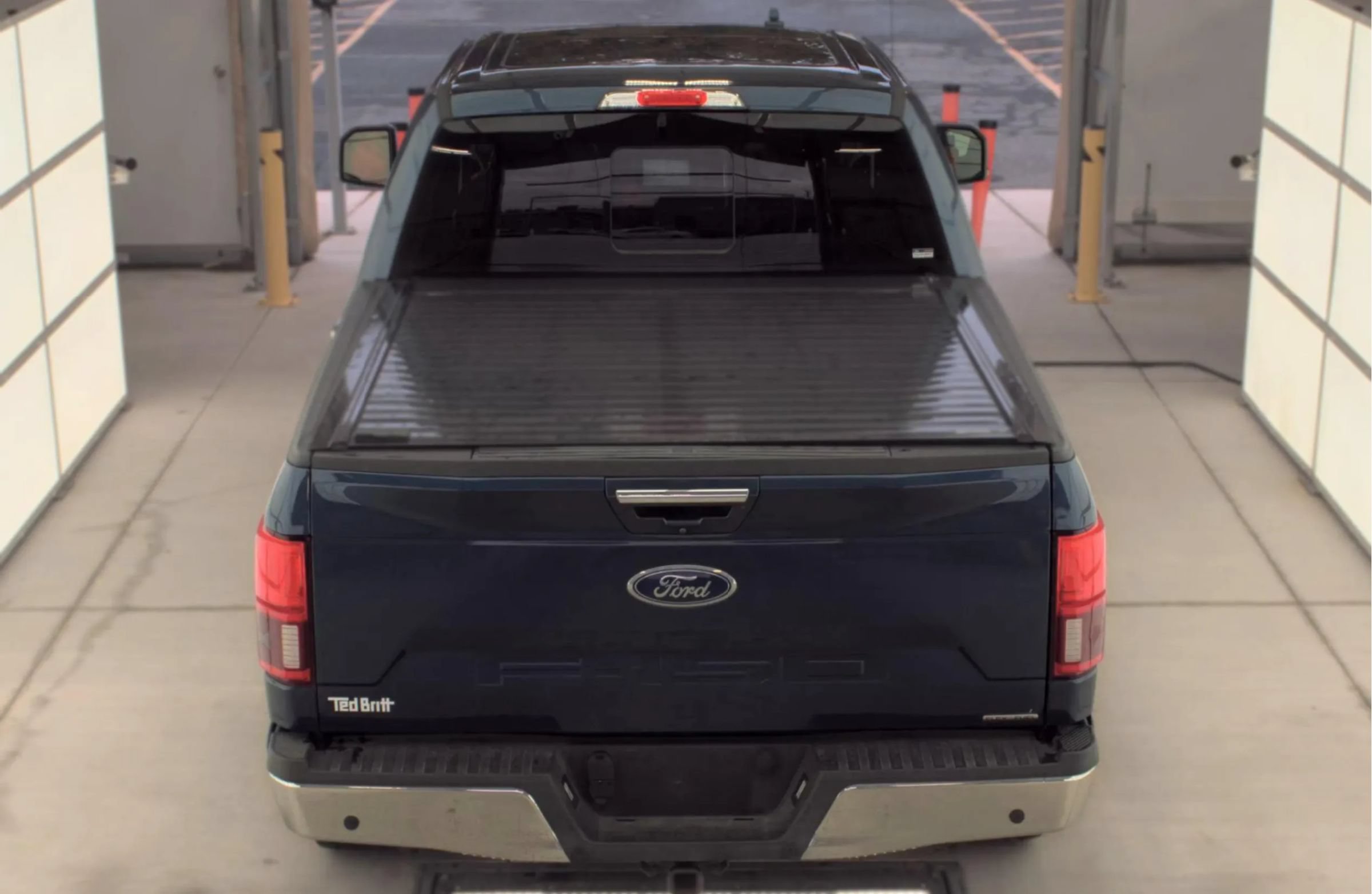 Used 2018 Ford F150 Lariat w/ Equipment Group 502A Luxury AWD/4WD image 6