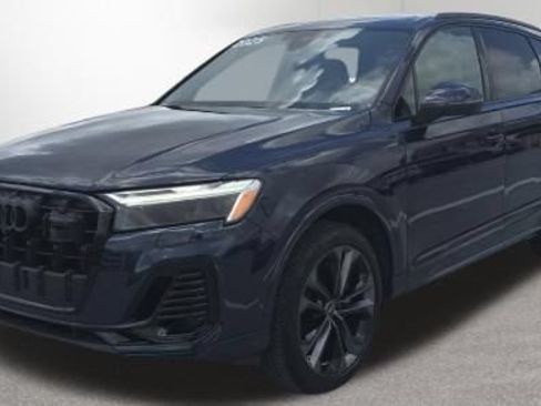 Used 2025 Audi Q7 3.0T Premium Plus AWD/4WD image 2
