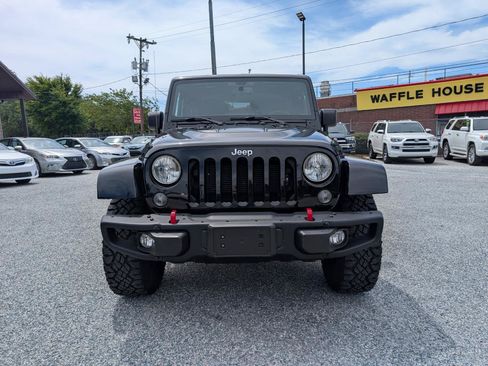 Used 2015 Jeep Wrangler Rubicon AWD/4WD image 2