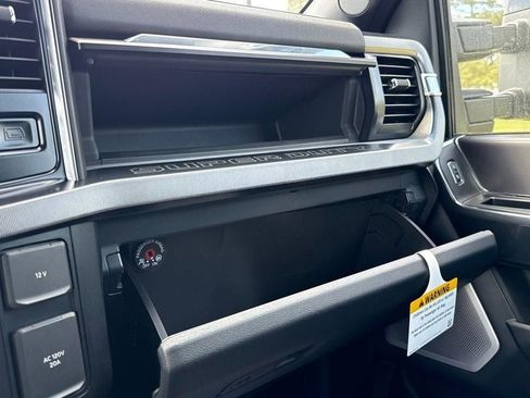 New 2026 Ford F250 Platinum AWD/4WD image 40