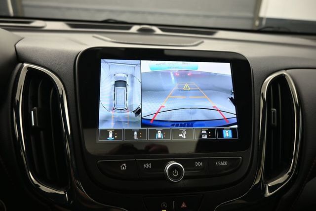 Used 2022 Chevrolet Equinox RS w/ RS Leather Package AWD/4WD image 20