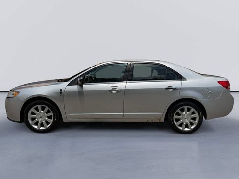 Used 2012 Lincoln MKZ FWD image 6
