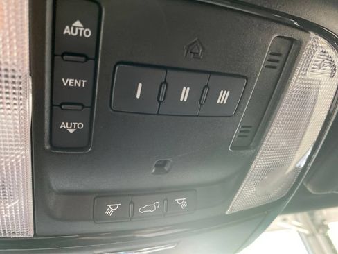Used 2021 Dodge Durango GT AWD/4WD image 38