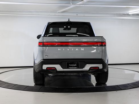 Used 2025 Rivian R1T Adventure image 6