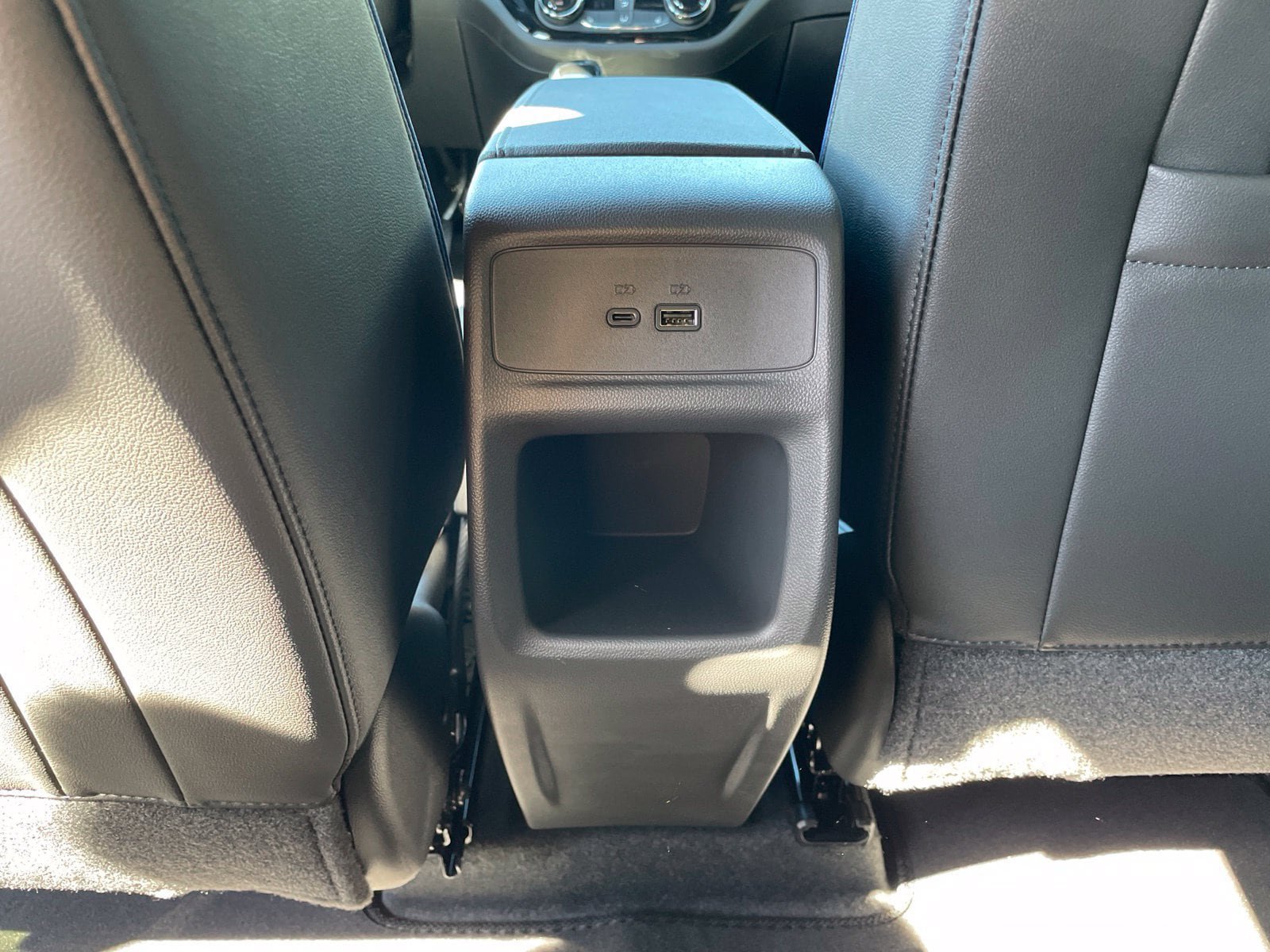 New 2026 Buick Envista Sport Touring w/ Convenience I Package FWD image 32