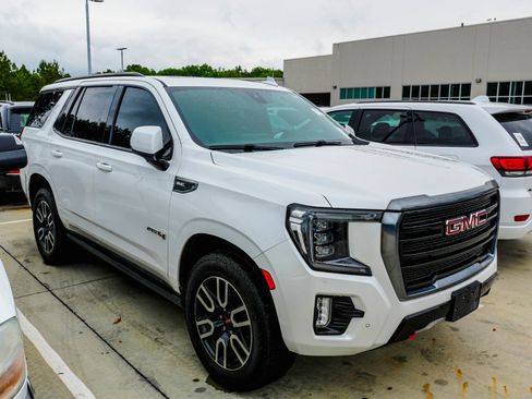 Used 2022 GMC Yukon AT4 AWD/4WD image 2