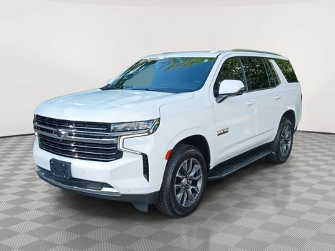 Used 2021 Chevrolet Tahoe LT w/ Luxury Package RWD image 4