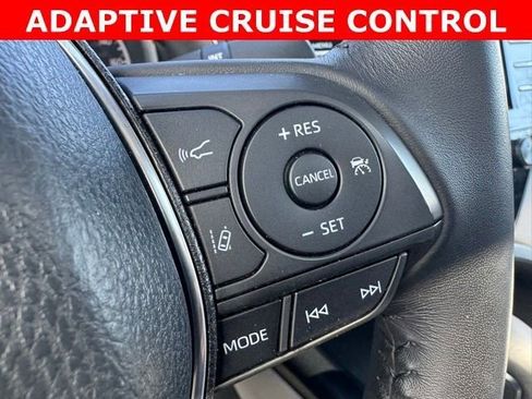 Certified 2019 Toyota Camry SE FWD image 24