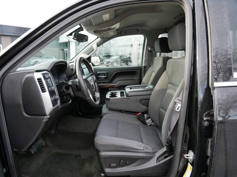 Used 2017 GMC Sierra 1500 SLE w/ SLE Value Package image 12