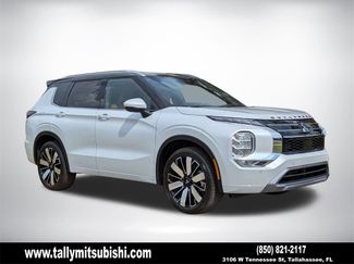 New 2026 Mitsubishi Outlander SEL video 1