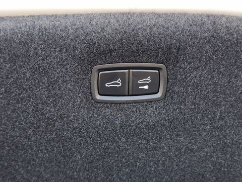 Used 2023 Porsche Taycan GTS image 37