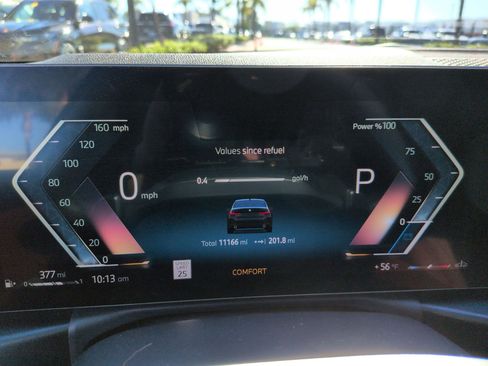 Used 2025 BMW 330i Sedan w/ Convenience Package image 21