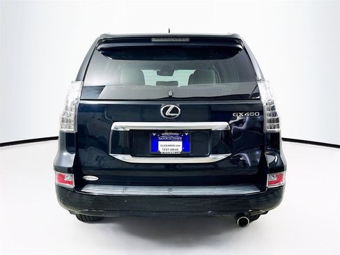 Used 2020 Lexus GX 460 Premium w/ Premium Package image 15
