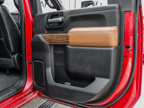 Used 2021 Chevrolet Silverado 3500 High Country AWD/4WD image 41
