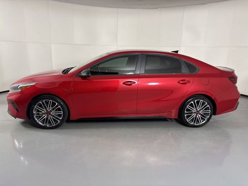 Used 2022 Kia Forte GT w/ GT Technology Package image 5