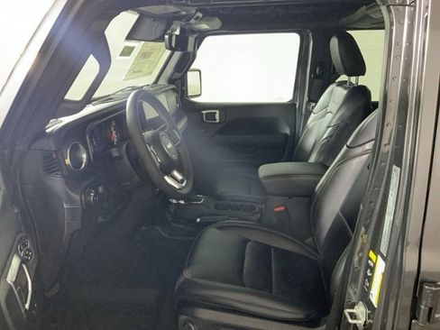 Used 2024 Jeep Wrangler Sahara w/ Technology Group image 17