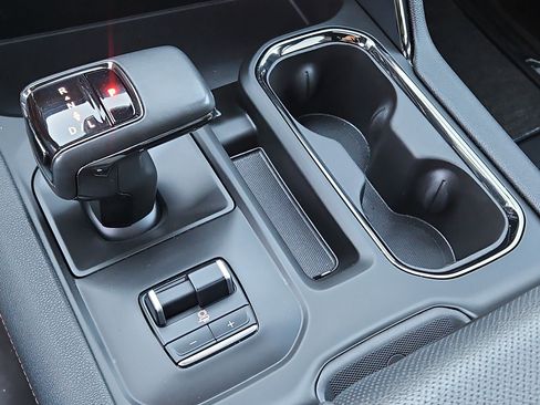 Used 2023 GMC Sierra 1500 AT4 w/ Technology Package image 29