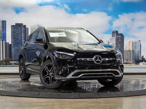 Used 2026 Mercedes-Benz GLA 250 4MATIC image 1