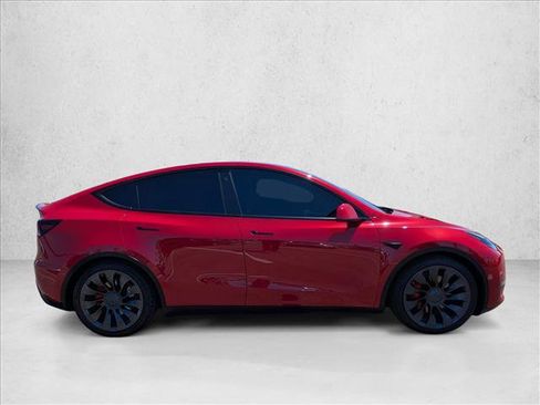 Used 2022 Tesla Model Y Performance AWD/4WD image 4