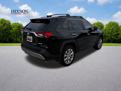 Used 2024 Toyota RAV4 Limited image 7