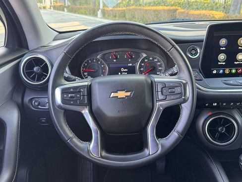 Used 2024 Chevrolet Blazer LT FWD image 14
