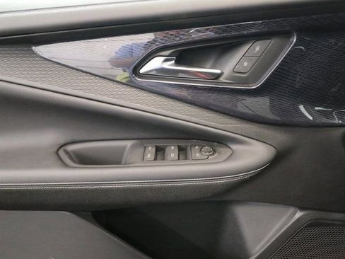 New 2025 Chevrolet Blazer EV LT image 22