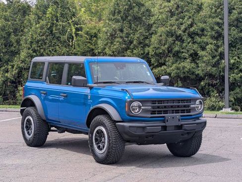 Certified 2023 Ford Bronco 4-Door w/ Sasquatch Package AWD/4WD image 1