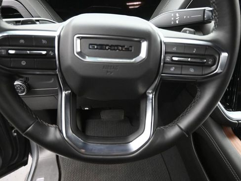 Certified 2025 GMC Yukon XL Denali image 18