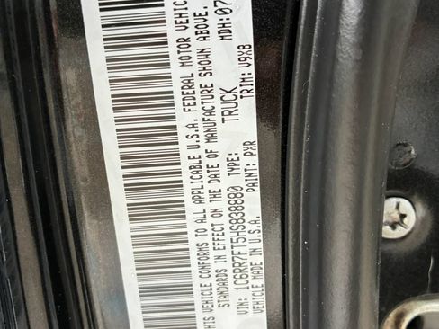 Used 2017 RAM 1500 Express w/ Express Value Package AWD/4WD image 26