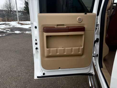 Used 2012 Ford F250 King Ranch image 11