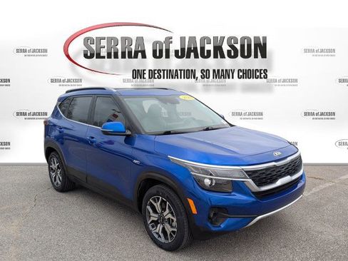 Certified 2021 Kia Seltos EX image 7