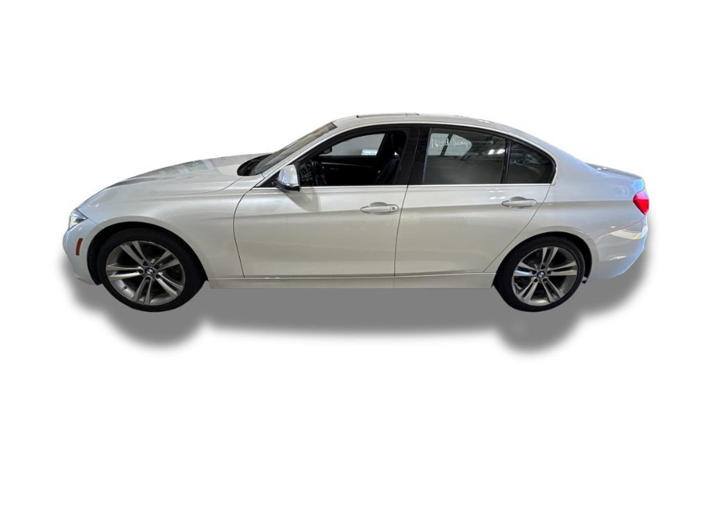 Used 2018 BMW 330i Sedan RWD image 7