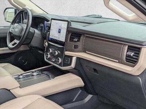 Used 2024 Ford Expedition Max Limited image 26
