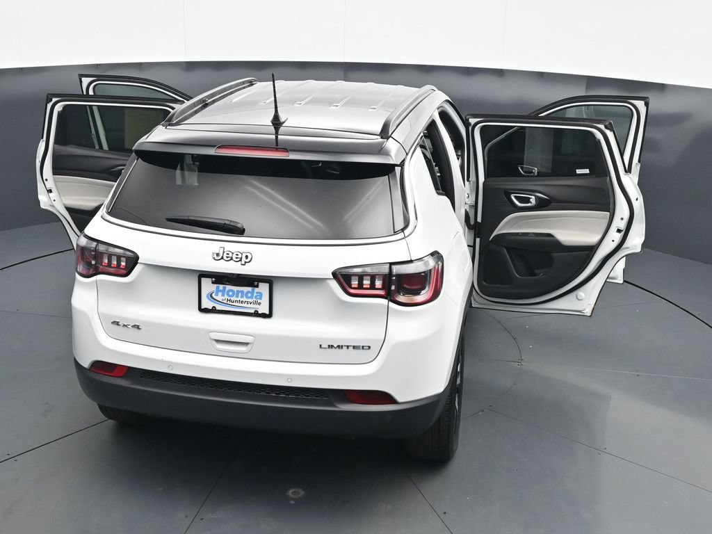 Used 2025 Jeep Compass Limited AWD/4WD image 35