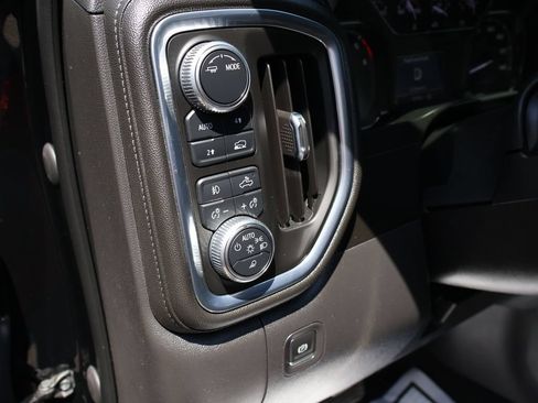 Used 2021 GMC Sierra 1500 Elevation w/ Preferred Package AWD/4WD image 22