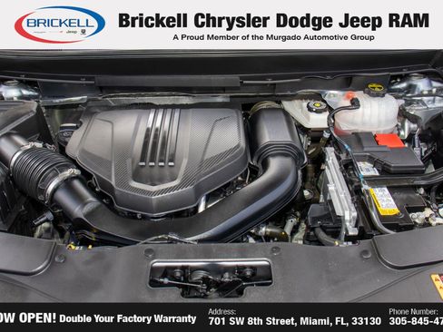 Used 2024 Chevrolet Traverse LT FWD image 37