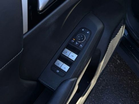 Used 2023 Mitsubishi Outlander SE image 15